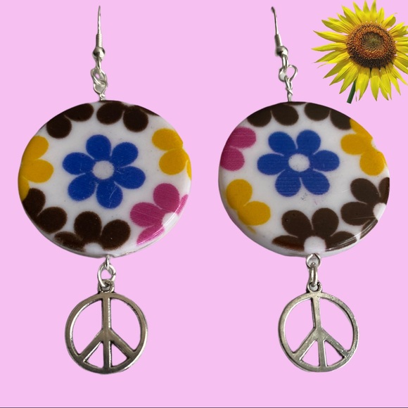 Hand Crafted Earrings Flower Peace Hippie Boho Dangle Silver Pink Blue Pierced - Picture 2 of 6